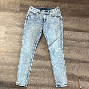 Express Women's Acid Wash Skinny Jeans - Light Blue